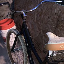 Two Really Nice Beach Cruisers Bikes Bicycles Fixies California Low Riders