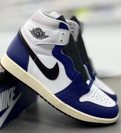 Air Jordan 1 high OG size 11.5 men’s