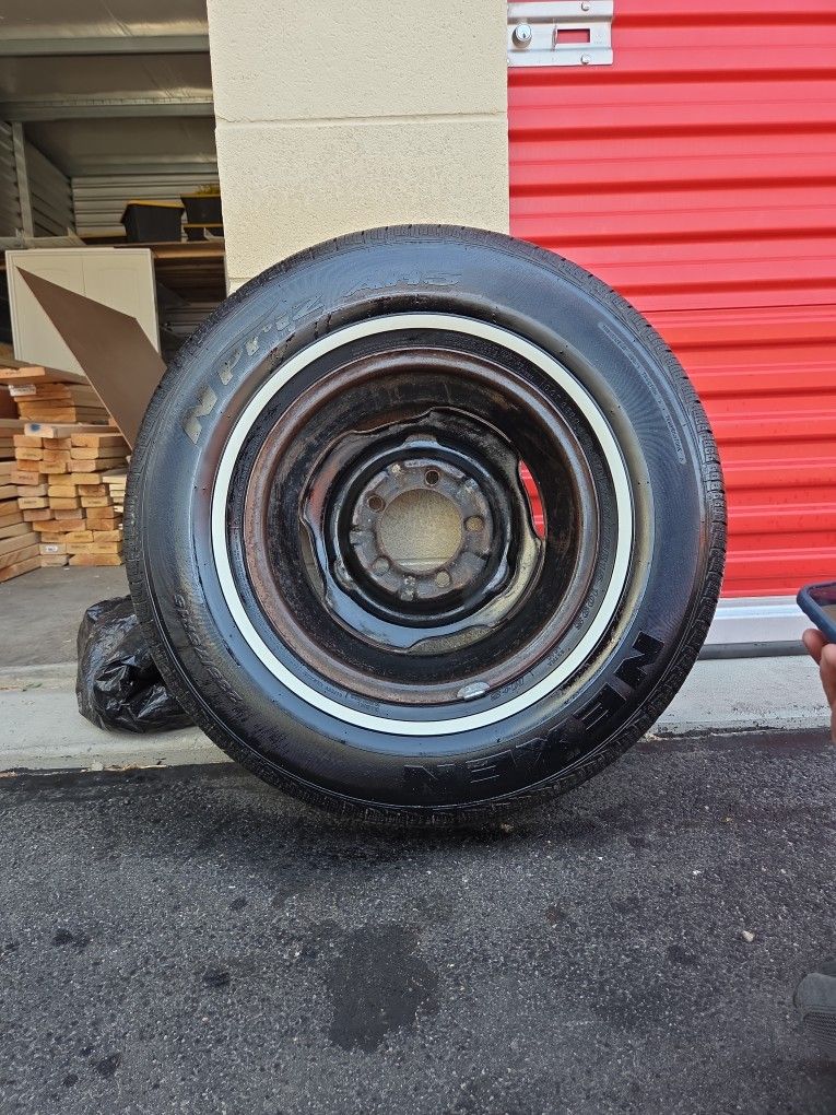 Nexen 235/75R15