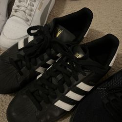 17 shoe Pairs cheap bundle (sizes 10-11)