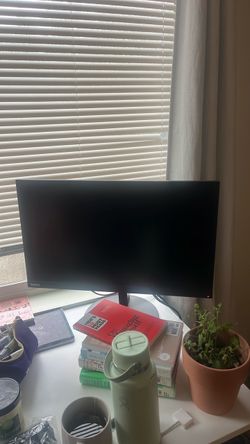 free - Lenovo think vision monitor with hdmi