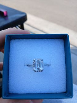 925 Silver Size 7 Ring.