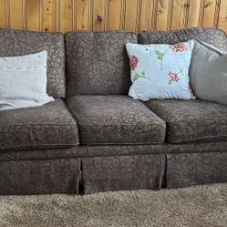 Free Floral Couch