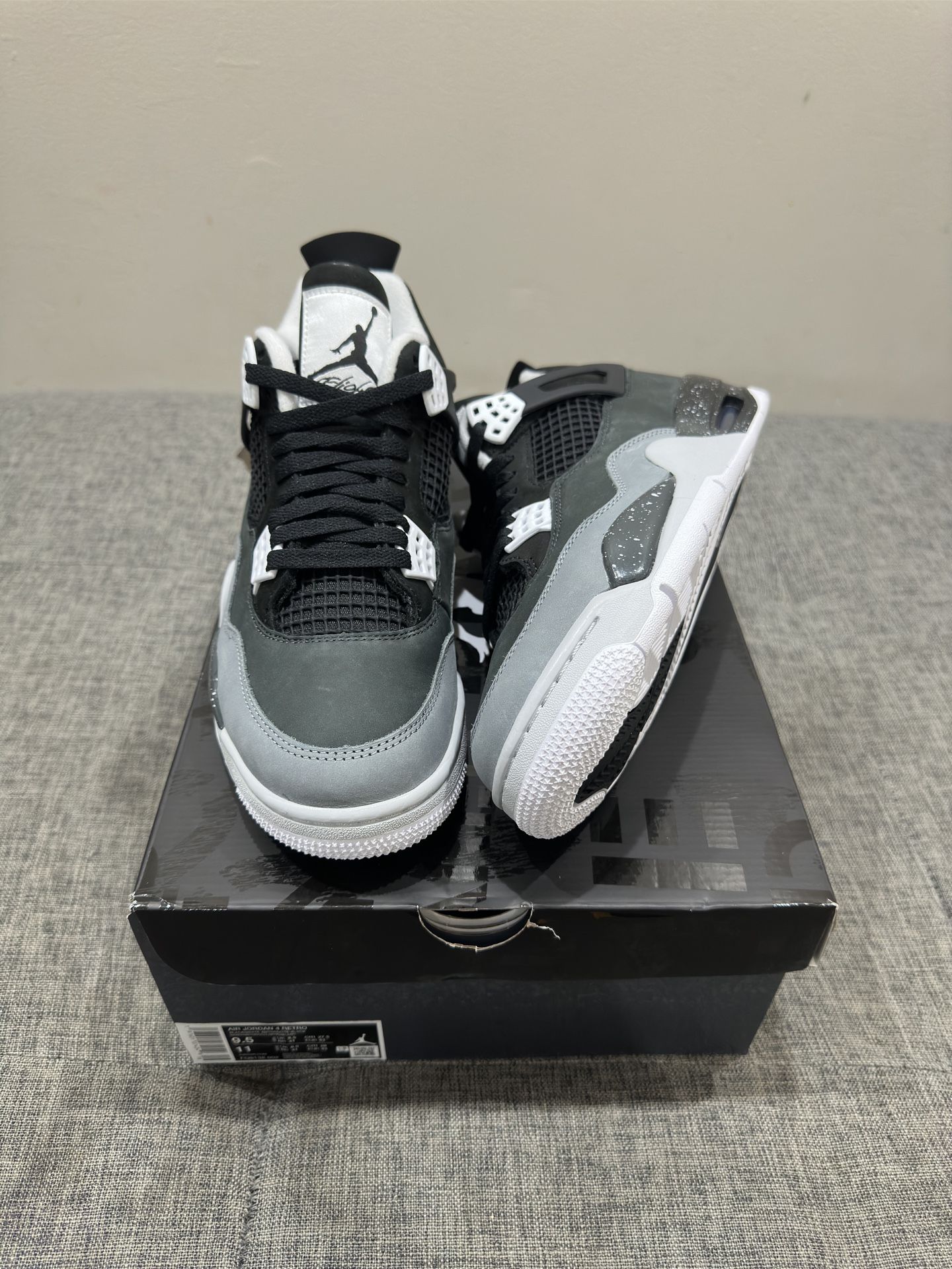 Jordan 4 Fear