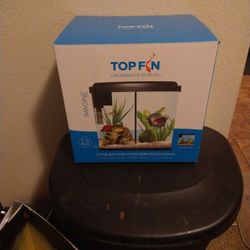 Fish Tank and accessories. Top Fin 2.5 Gallon. for Sale in Tacoma