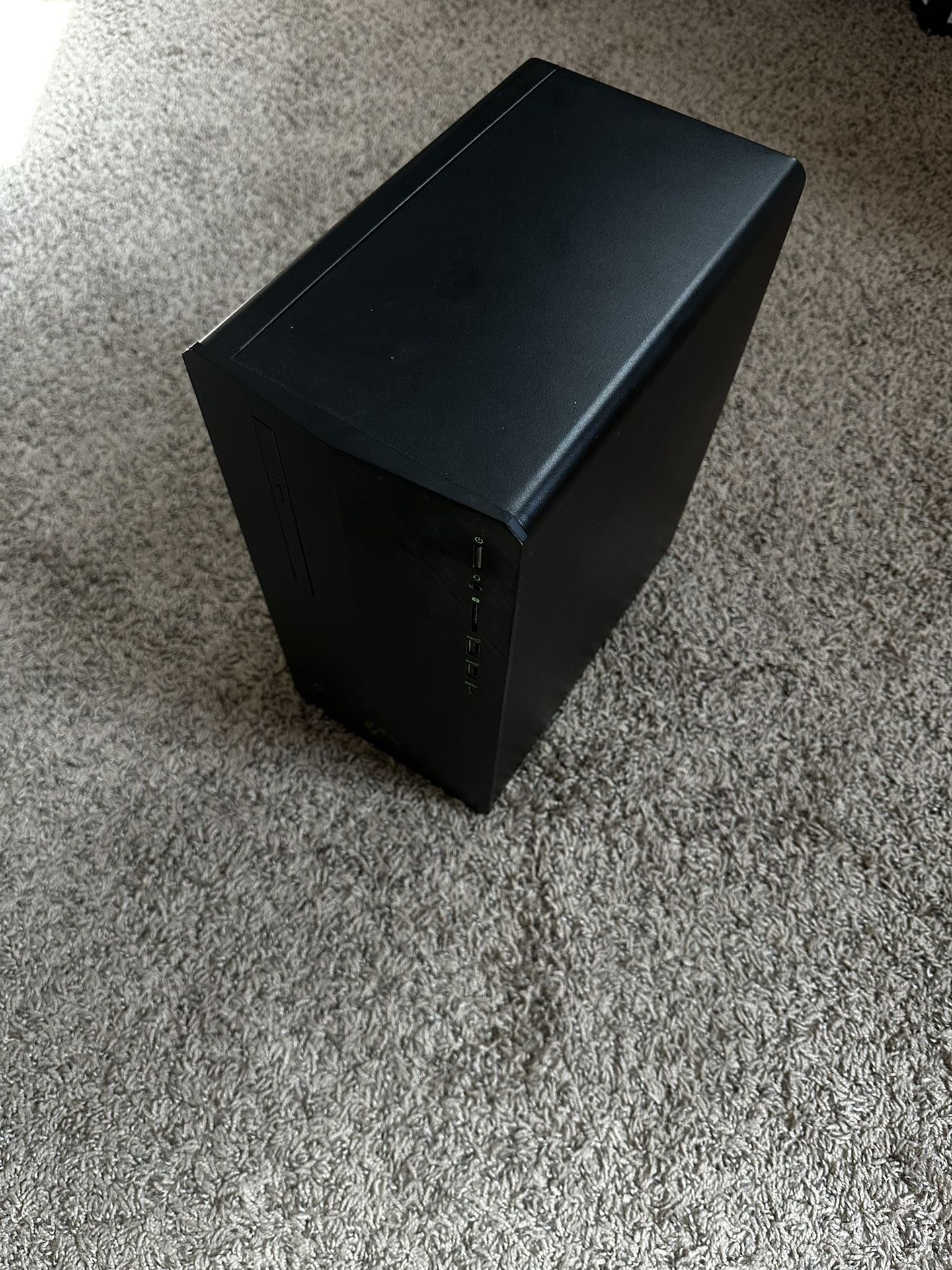 HP Pilvion Gaming Desktop Details In Description