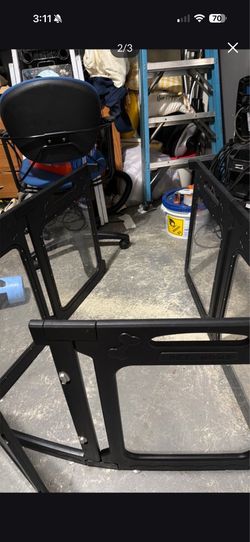 Heavy Duty Pet Gate / Exercise Pen (Used)