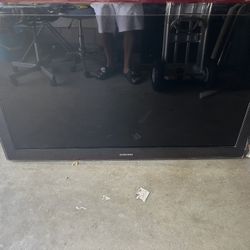 Samsung 50” Non Smart TV  w/ Roku 
