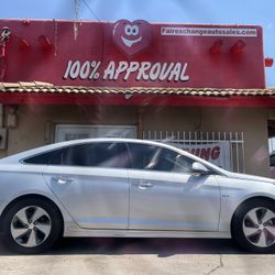 2016 Hyundai Sonata Hybrid!!! 