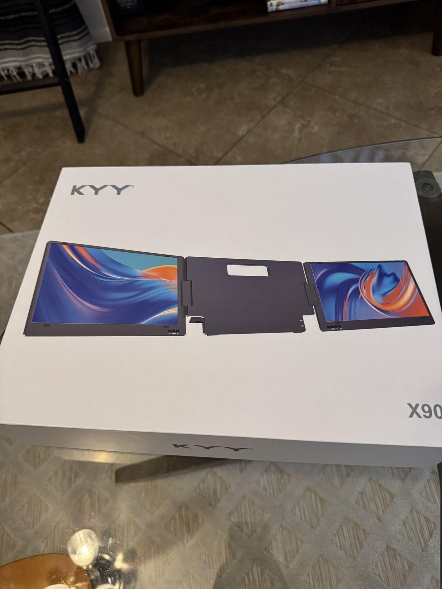 Triple Screen Monitor