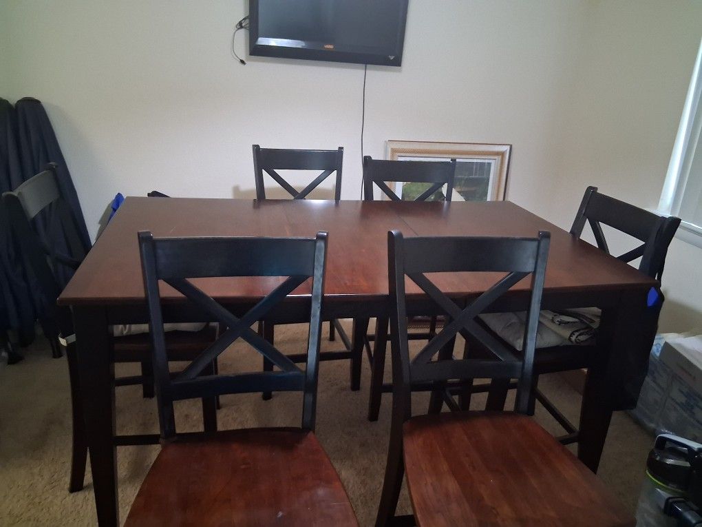 Dinning Room Table With 6 Chairs