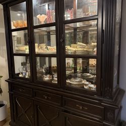2 Pc Cabinet China Curio