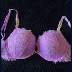 Victorias Secret 34C Plunge Bra NEW