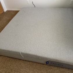 King Size Bed 