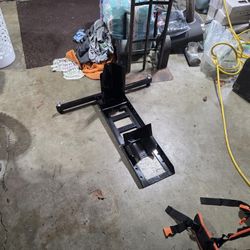 Pittsburgh 1800lb Motorcycle Stand/wheel Chock