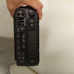 2000 Jeep Grand Cherokee Factory Stereo