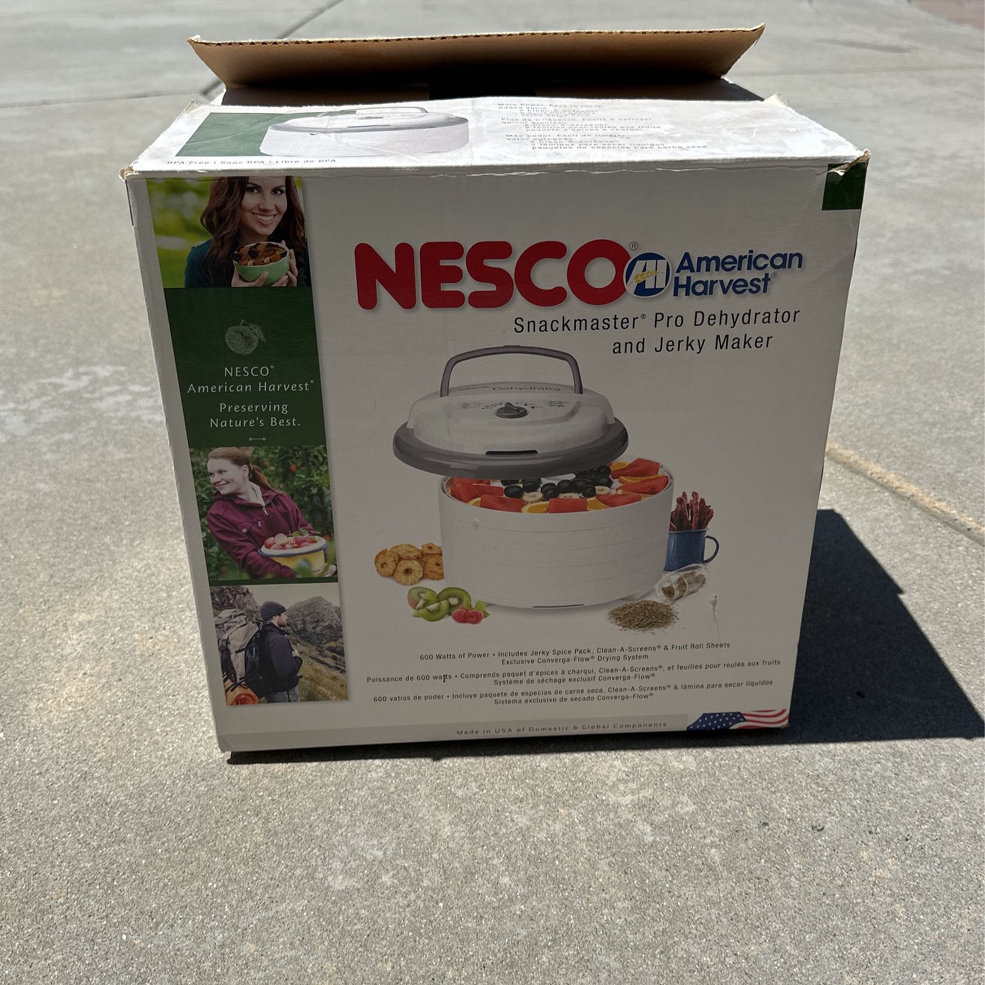 NESCO FD75A Snackmaster Pro Food Dehydrator, For Snacks, Fruit, Beef