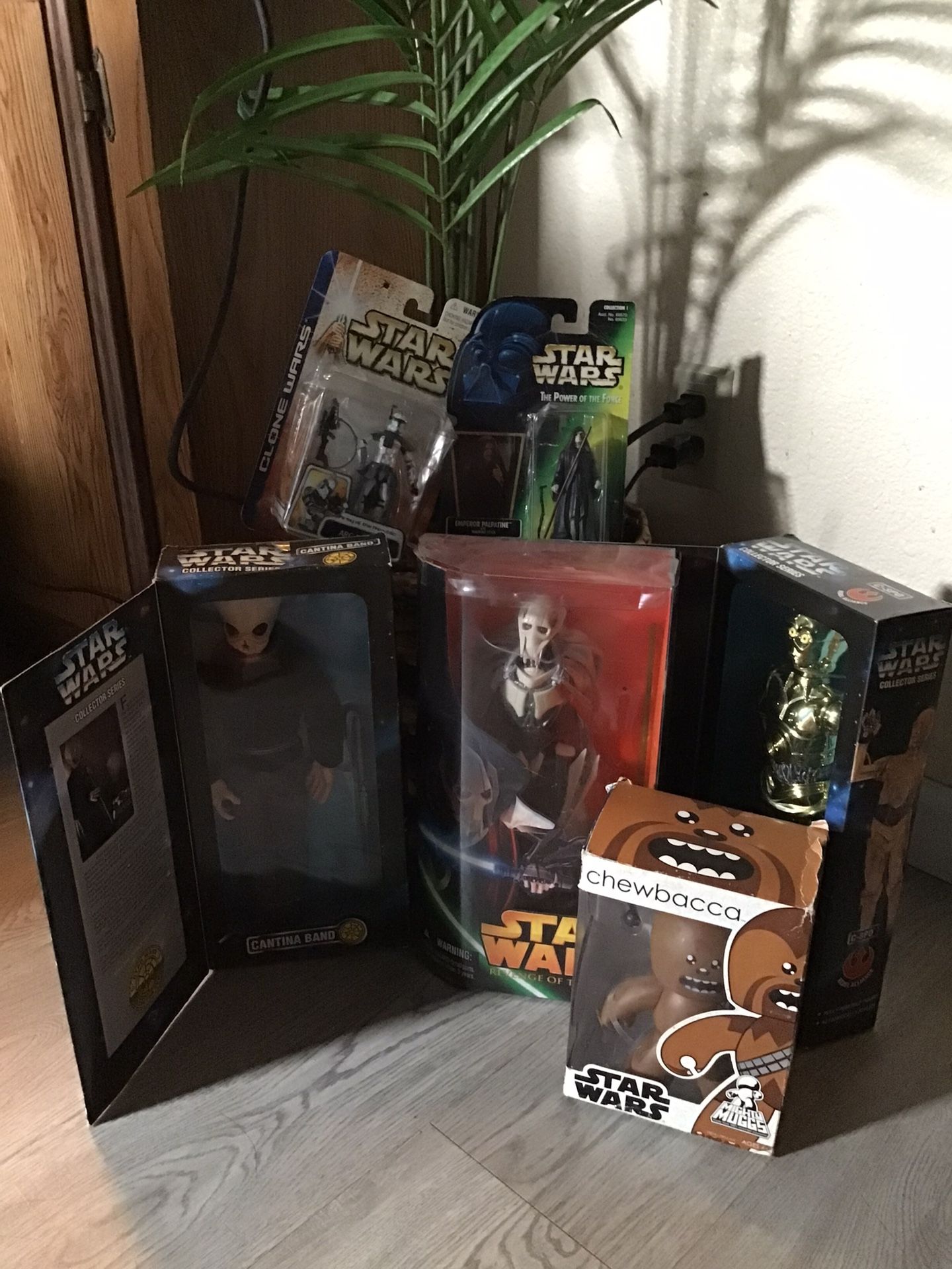 Star Wars Collectors Memorabilia Bundle Pack!