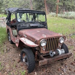 ‘48 Willy’s Jeep. 