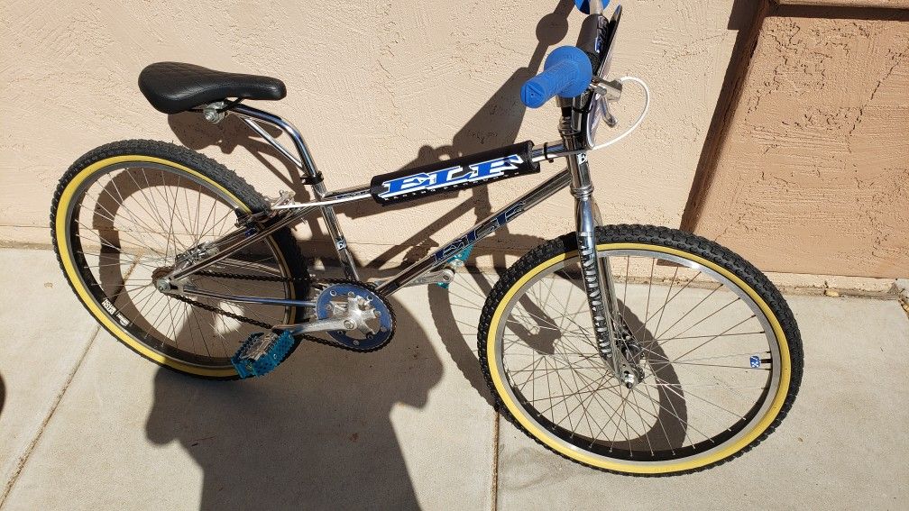 1992 Elf 24in Cruzer