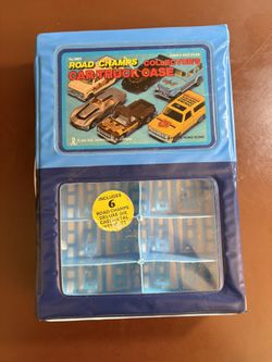VINTAGE 1970’s “ROAD CHAMPS” Collector’s Car-Truck Case -EXCELLENT CONDITION-No Cars Included