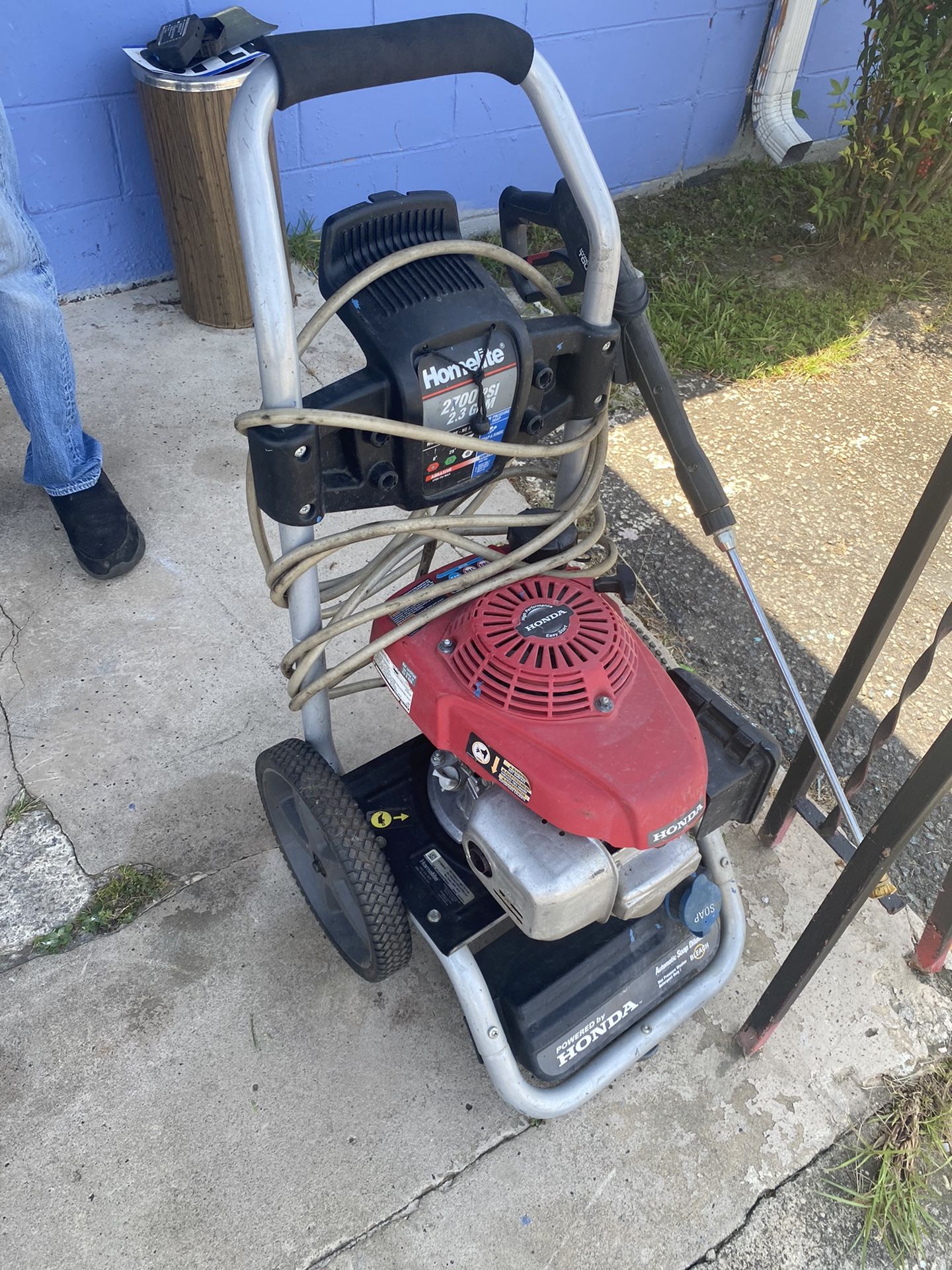 Pressure Washer 