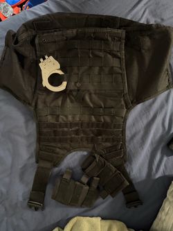 Black Tactical MOLLE Plate Carrier Vest