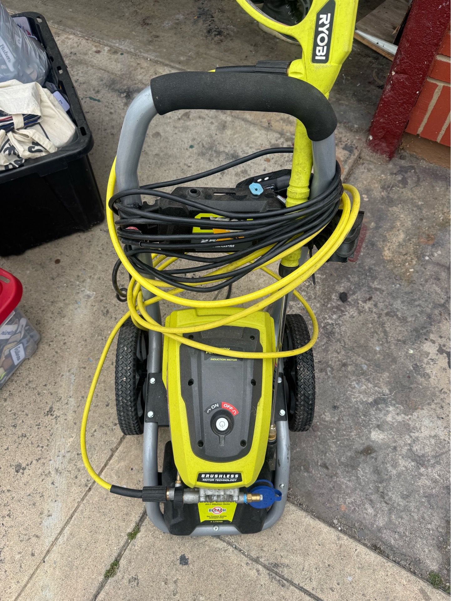 2500W Pressure washer
