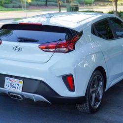 2019 Hyundai Veloster