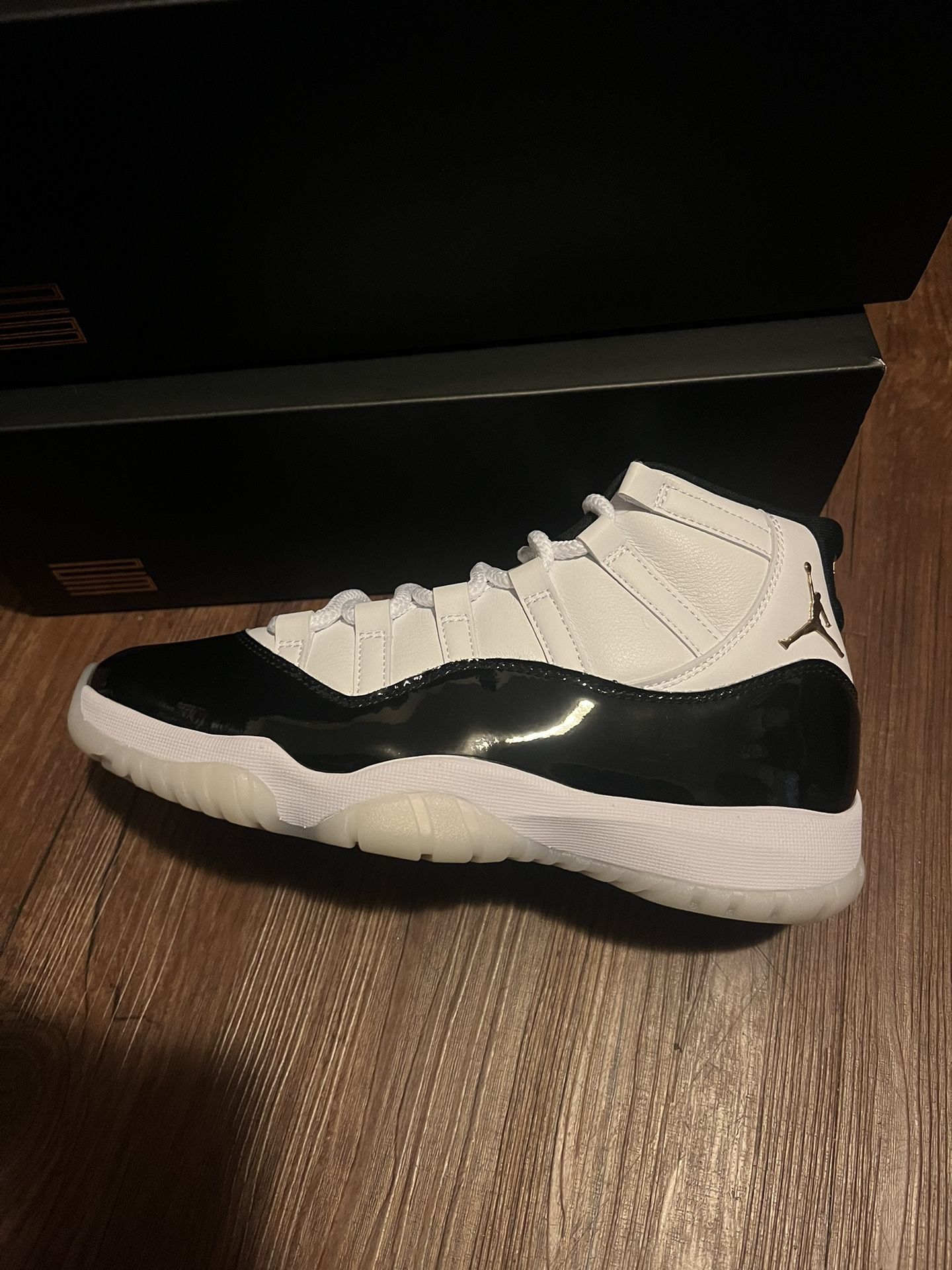 Jordan 11 Gratitude 