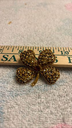 Gold Crystal Four-Leaf Clover Brooch