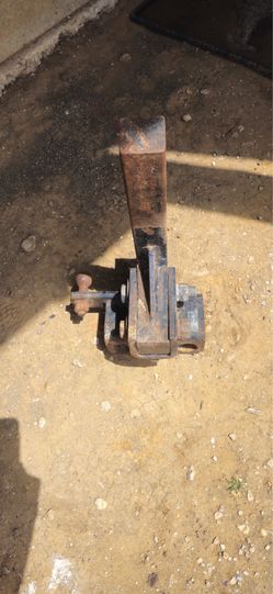 V5 heavy duty towing hitch