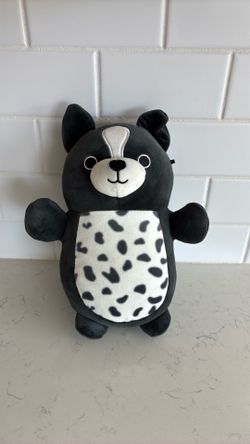 Squishmallow 10 inch Monty black-and-white spotted border collie dog