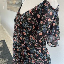 Floral Black Top 