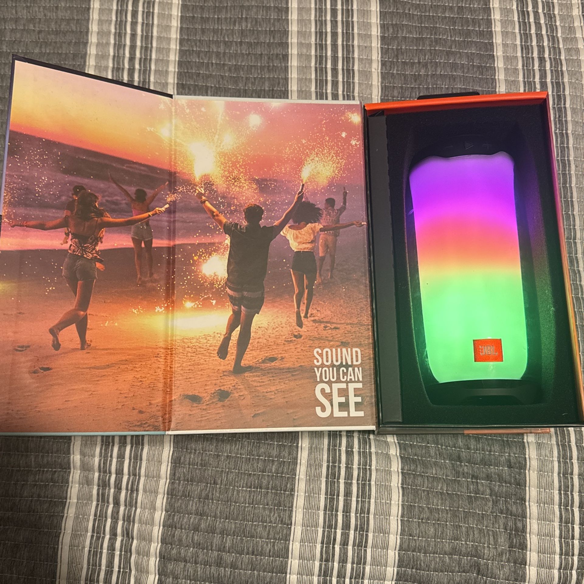 JBL Pulse 4 Wireless Bluetooth Speaker