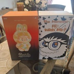 THE MONSTERS FLIP WITH ME AND ROCK THE UNIVERSE TWO HOT COLLECTABLE FOR THE HOLIDAY