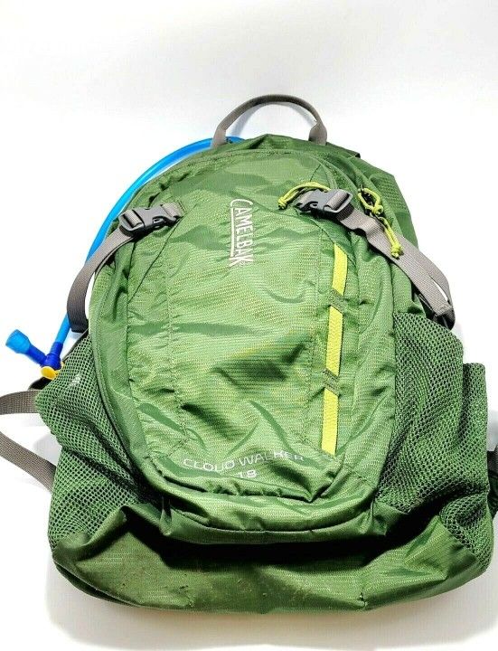 Camelbak Cloud Walker 18 Hydration Pack, Water Backpack