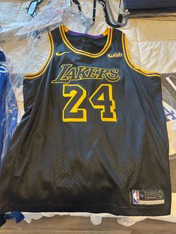 Nike Lakers #24 Swingman Jersey Size 52