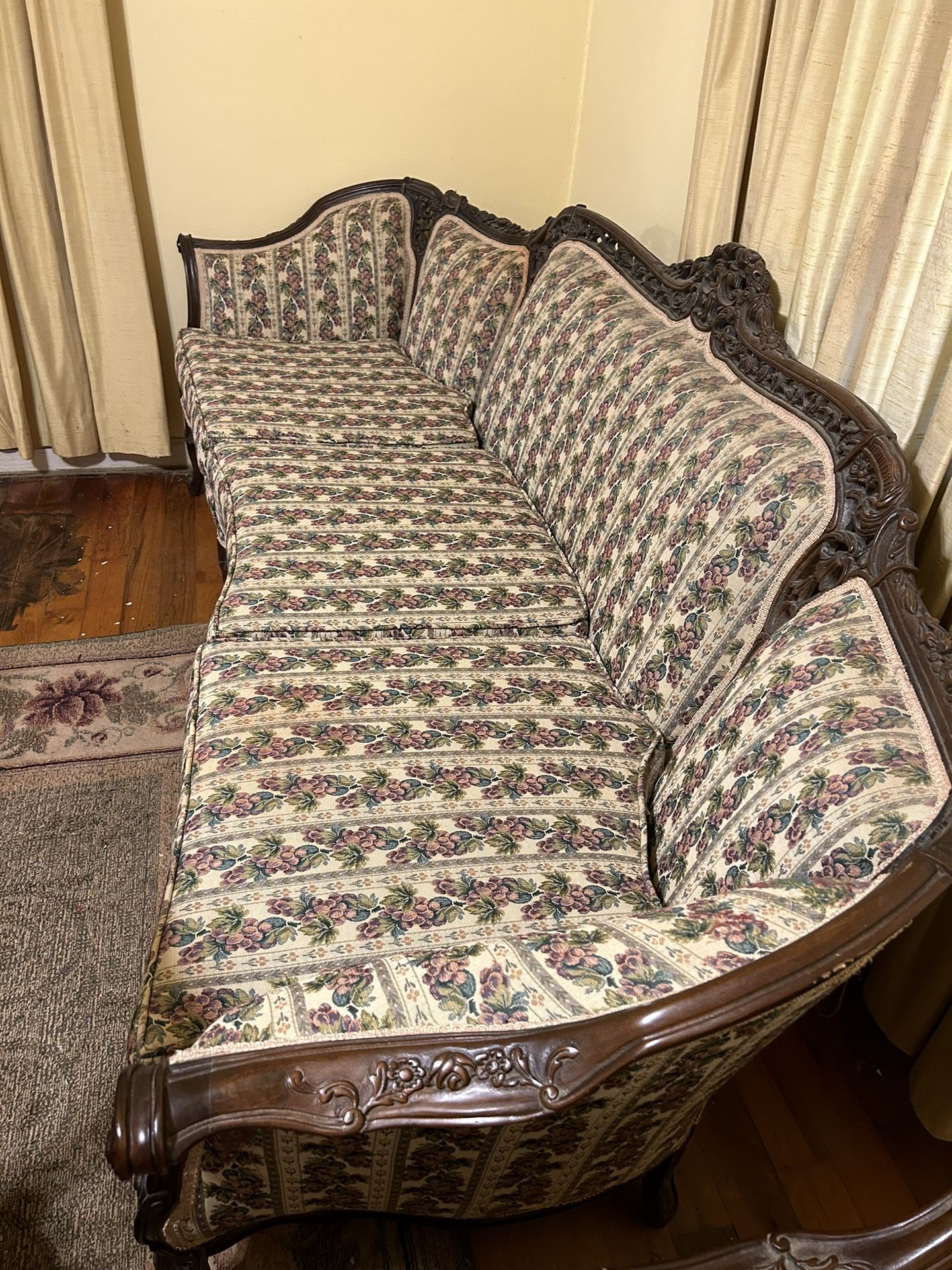 VINTAGE LIVING ROOM SET Couch, Chair, Ottomans