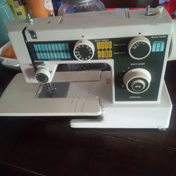 Sewing Machine 