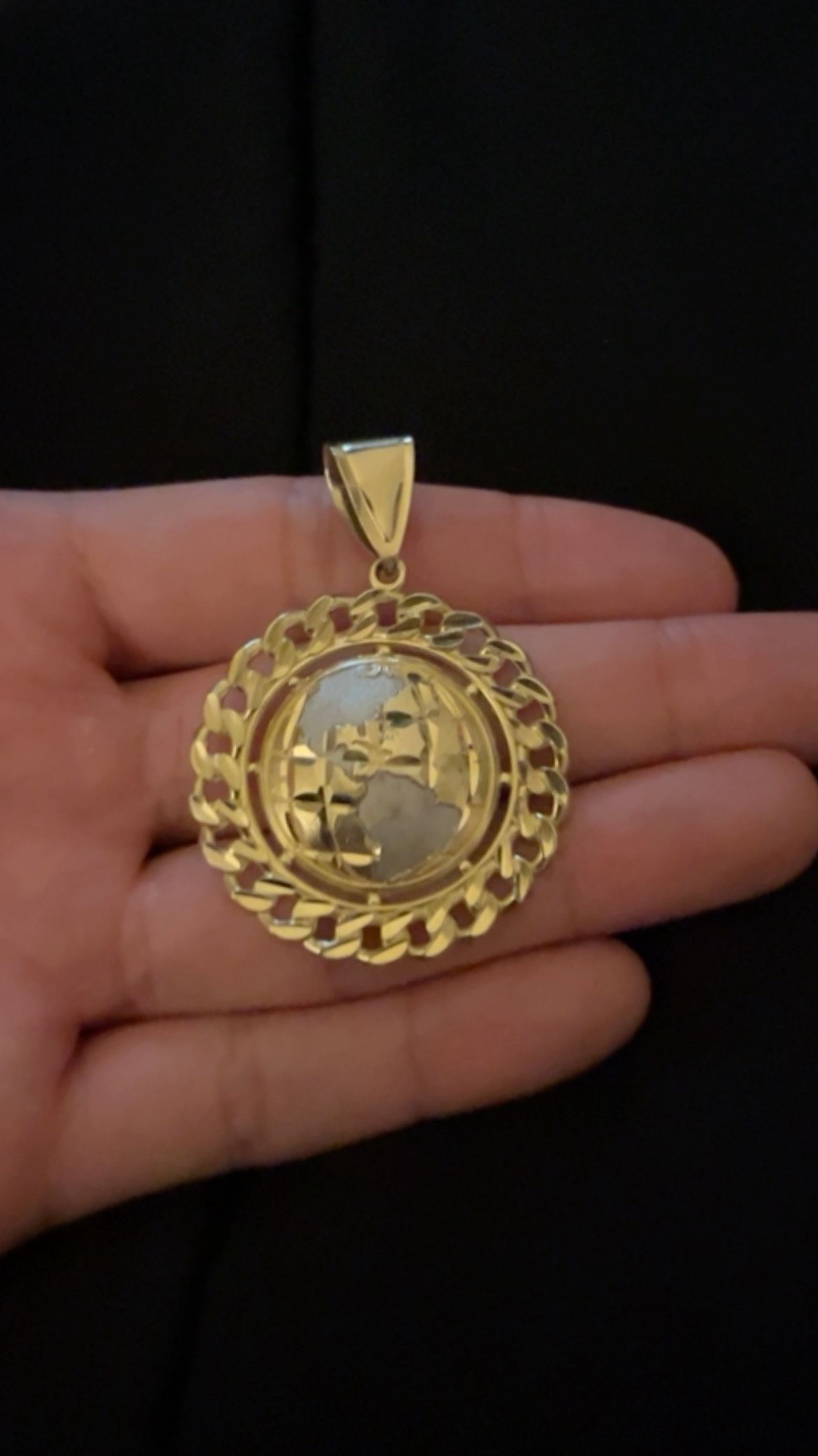 14k Gold Globe Pendant