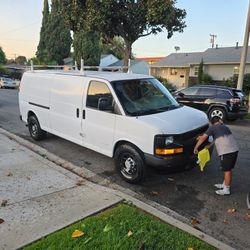 2003 Chevy Express 6.0