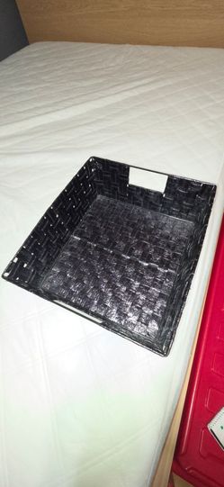 Storage basket