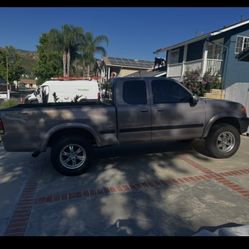 2001 Toyota Tundra