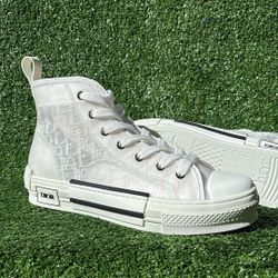 B23 Men’s Shoes Size 9 & 9.5 Men’s Shoes