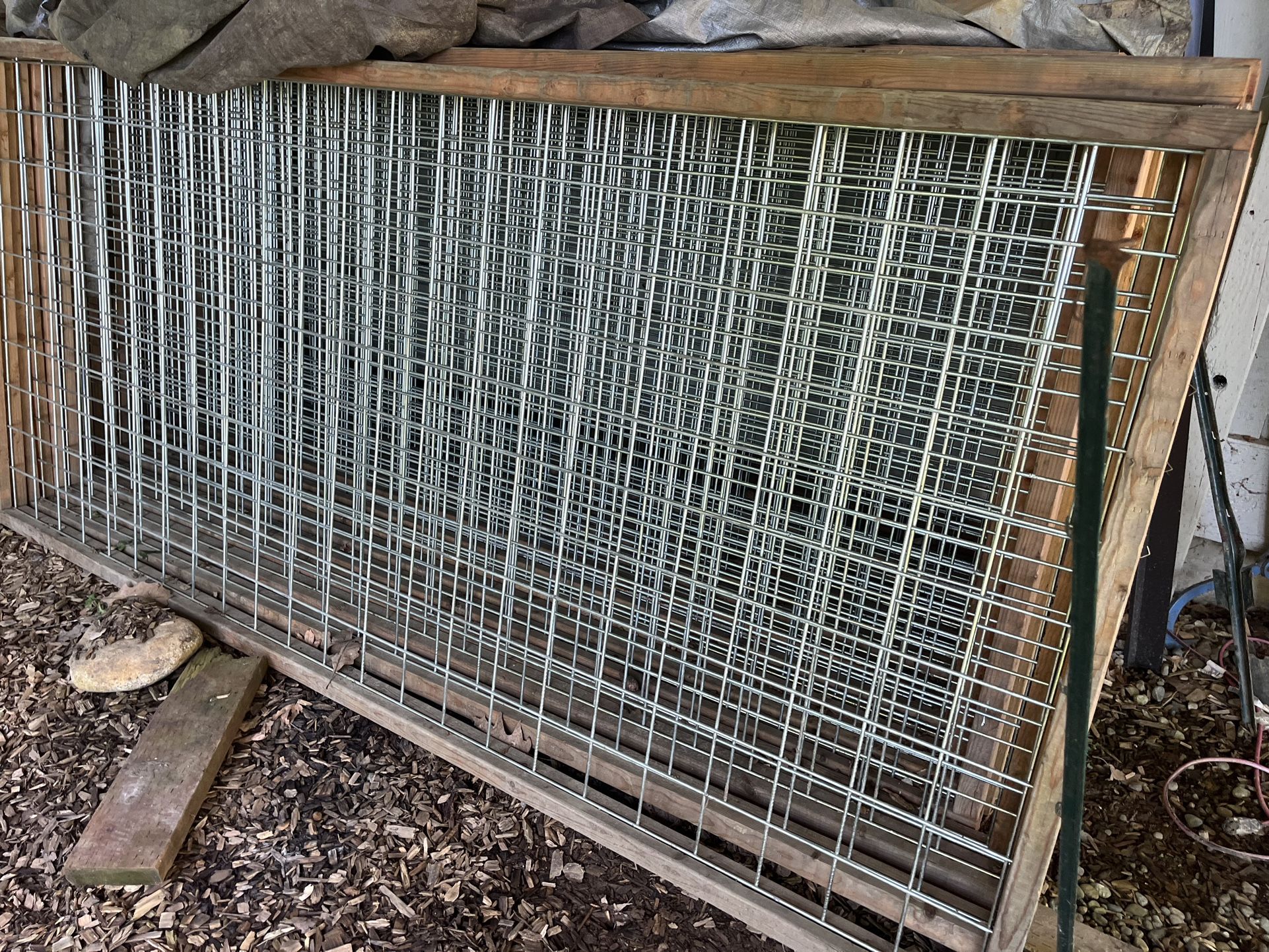 4x8 Heavy Gauge Framed Wire Fence Panels for Sale in Issaquah, WA - OfferUp