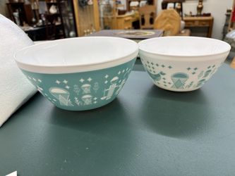 Pyrex Bowl Set - Anniversary Rendition 