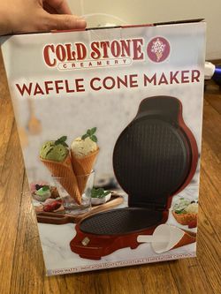 Waffle cone maker