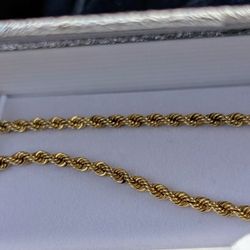 14 K Gold Chain. Style: Rope/Shocker 