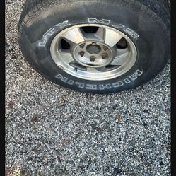 Six Lug Gm Wheel And Tire